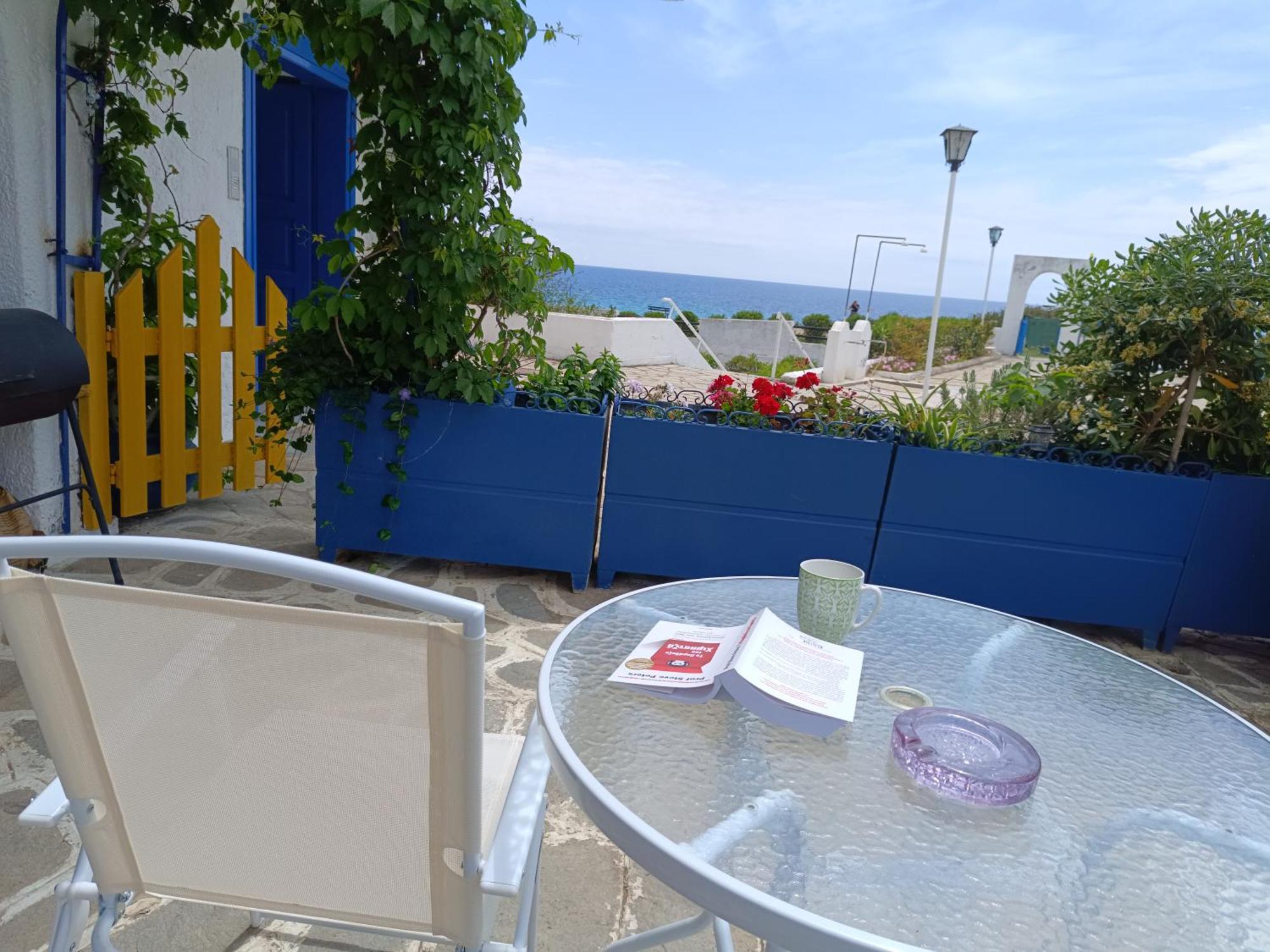 Right Across The Sea Villa Nea Kallikrateia Exterior photo